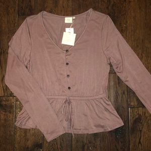 NWT cute long sleeved shirt